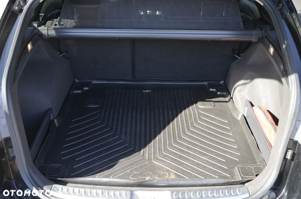 Hyundai i40 - 35