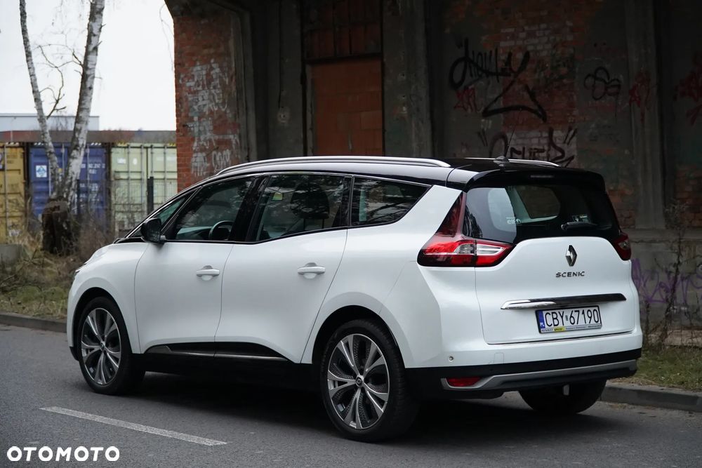 Renault Grand Scenic - 15