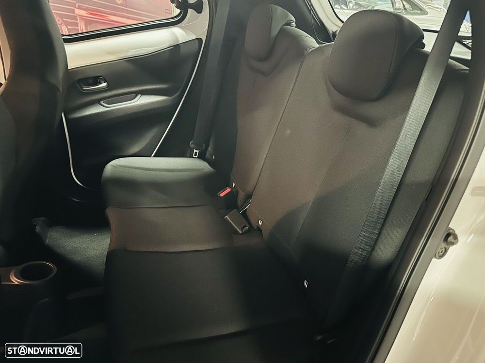 Toyota Aygo X 1.0 Play - 8