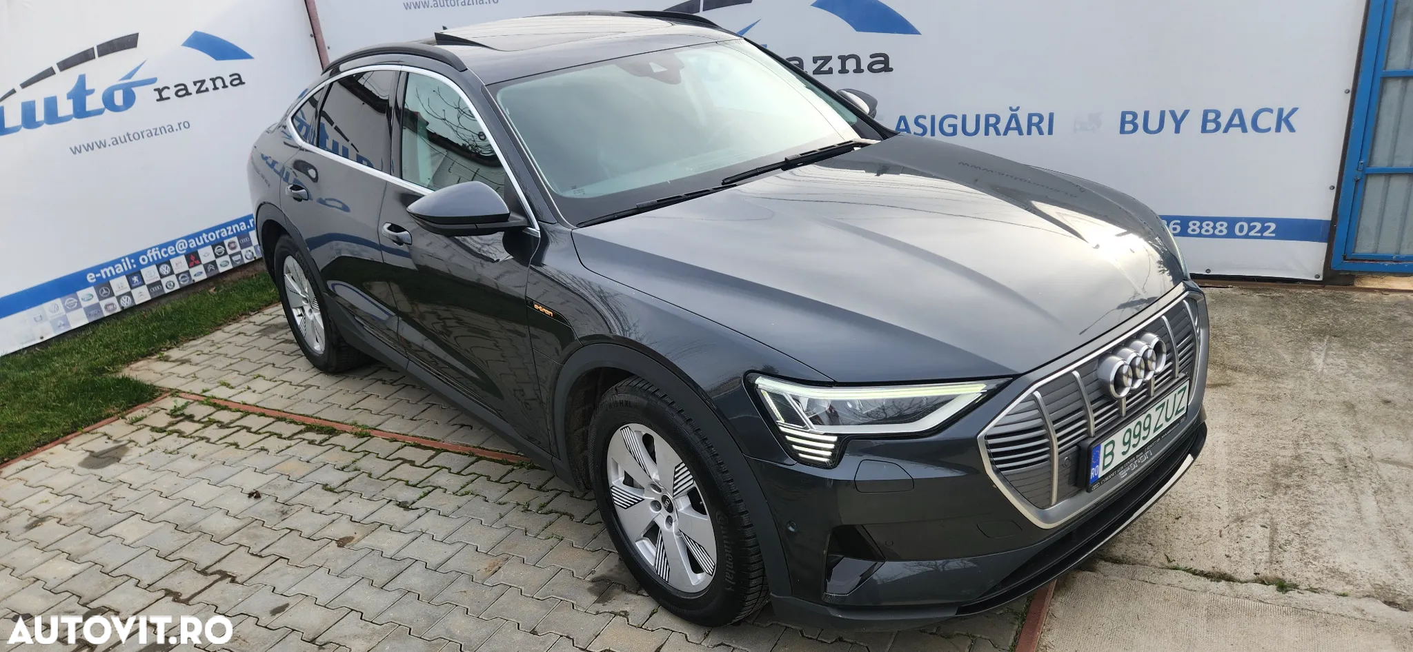 Audi e-tron quattro S - 23