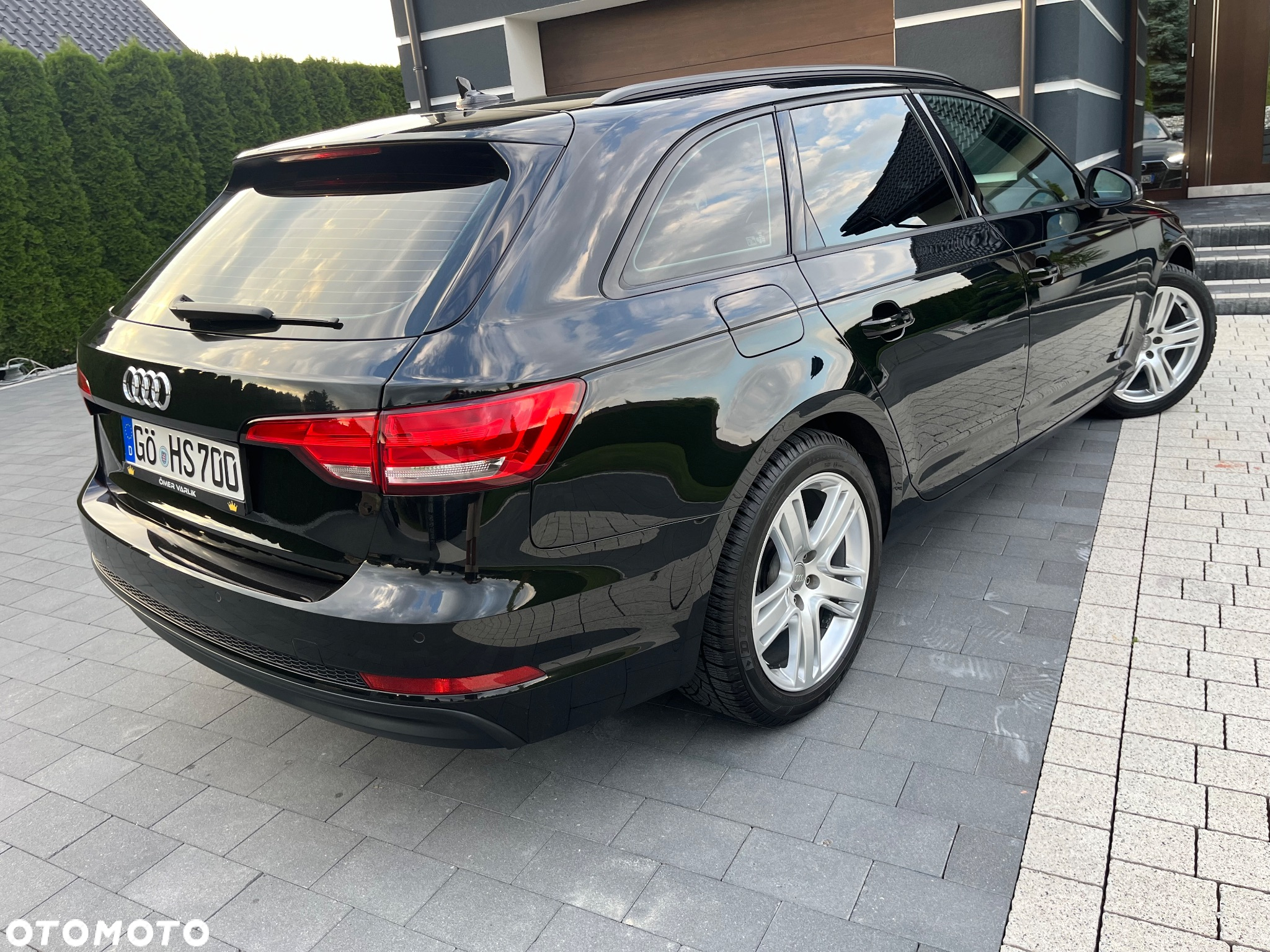 Audi A4 Avant 2.0 TDI Design S tronic - 25