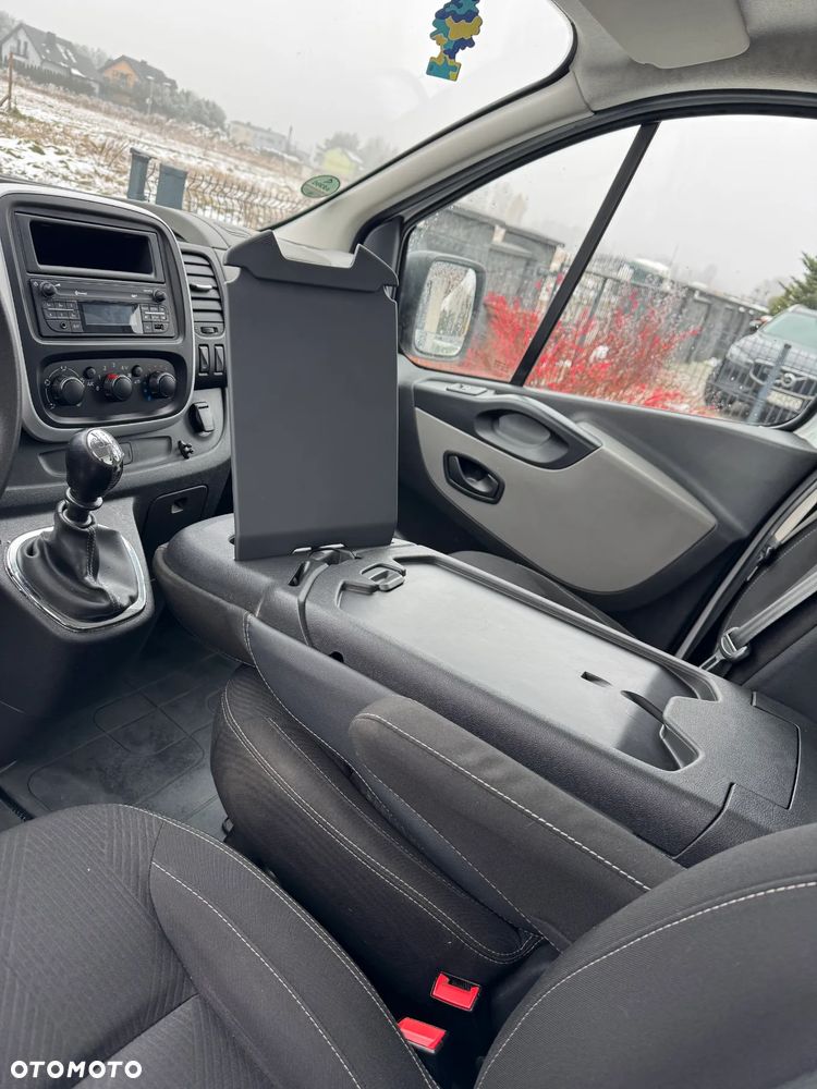 Renault Trafic - 11
