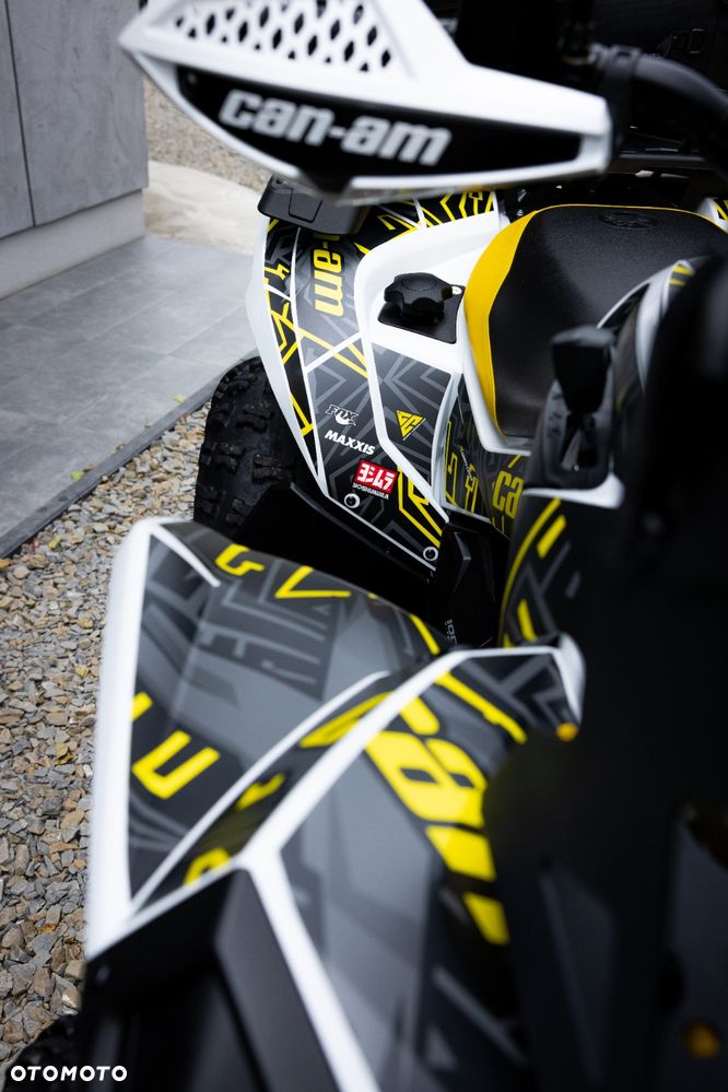 Can-Am Renegade - 30