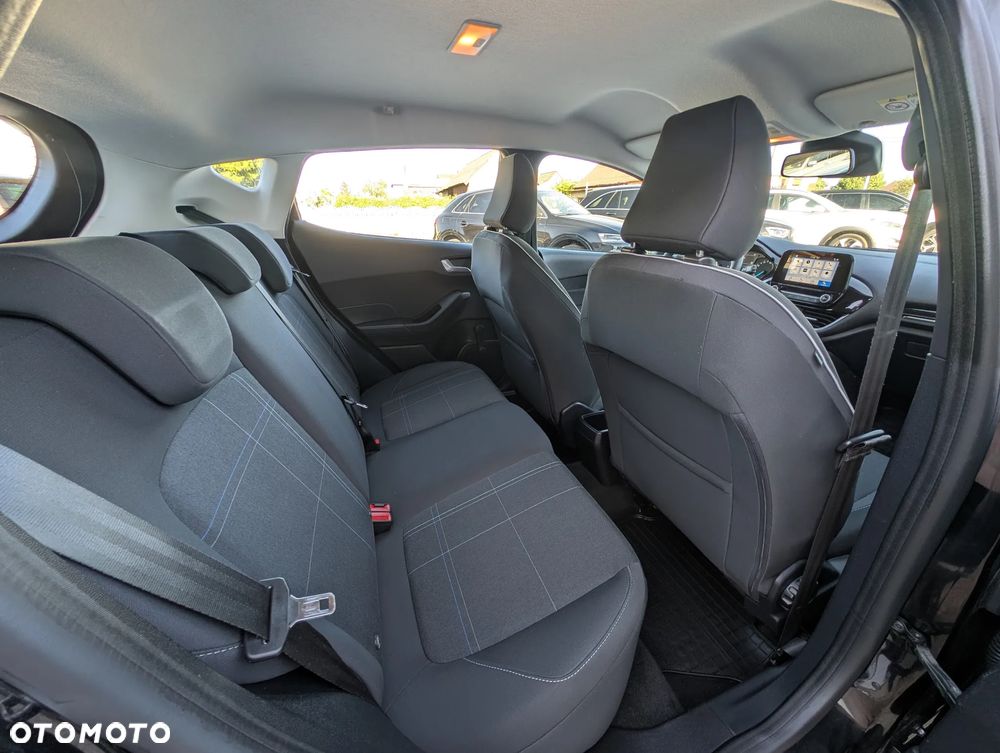 Ford Fiesta 1.5 TDCi SYNC Edition - 33
