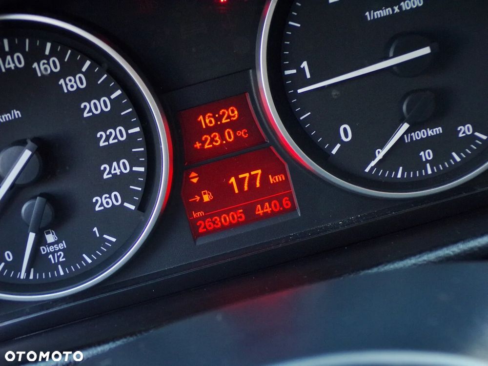 BMW X1 sDrive20d Eff.Dynamics - 19