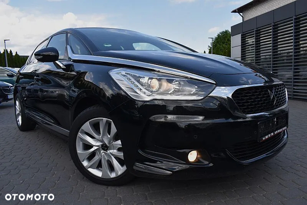 DS Automobiles DS 5