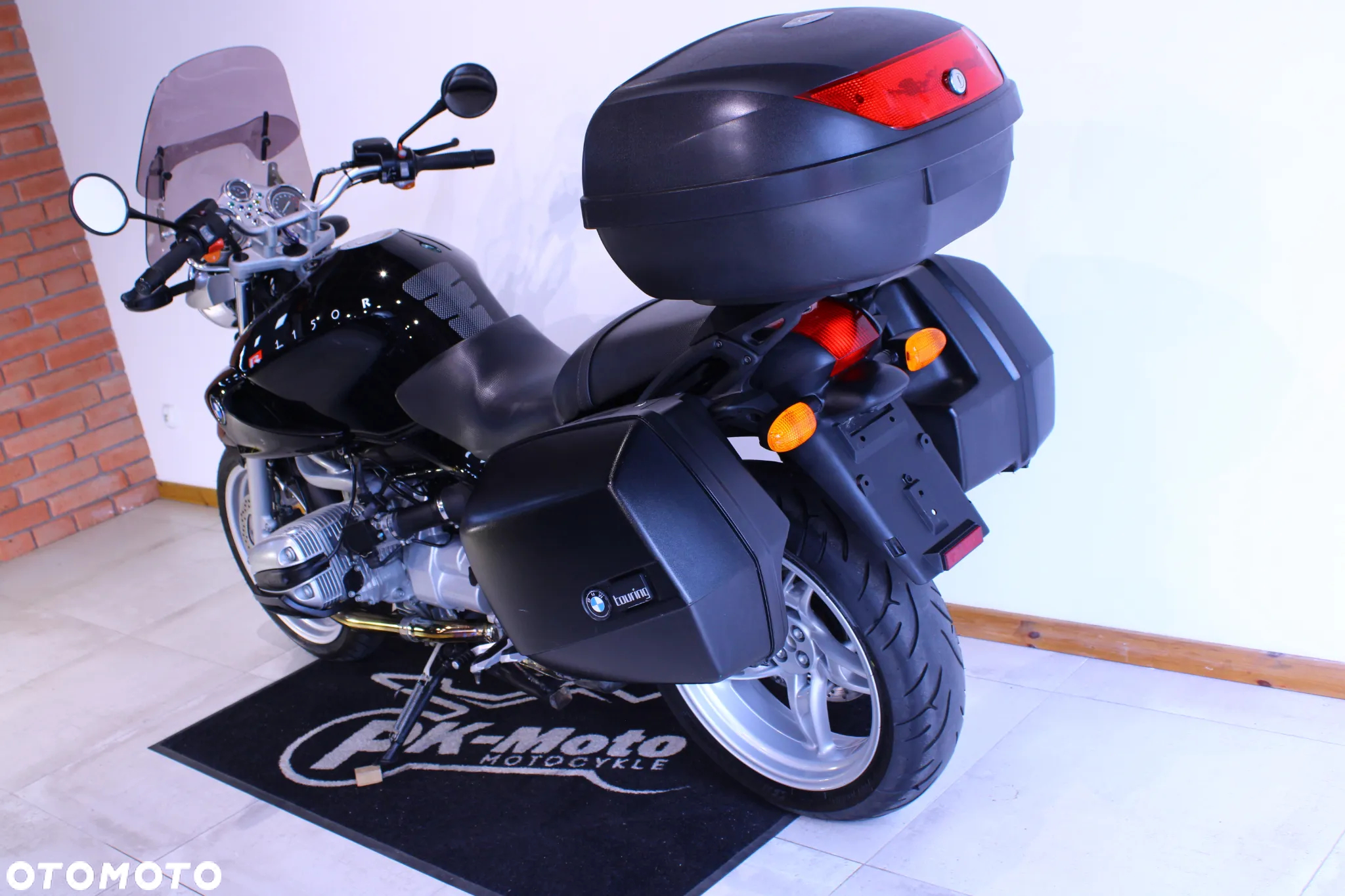 BMW R - 6
