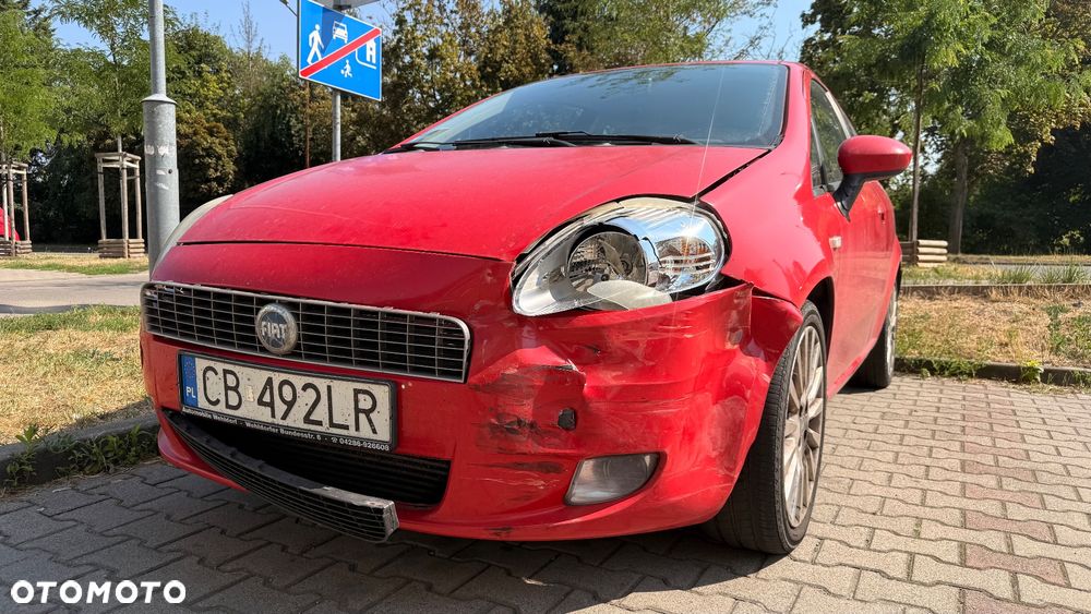 Fiat Punto 1.9 (JTD) Multijet Emotion - 12