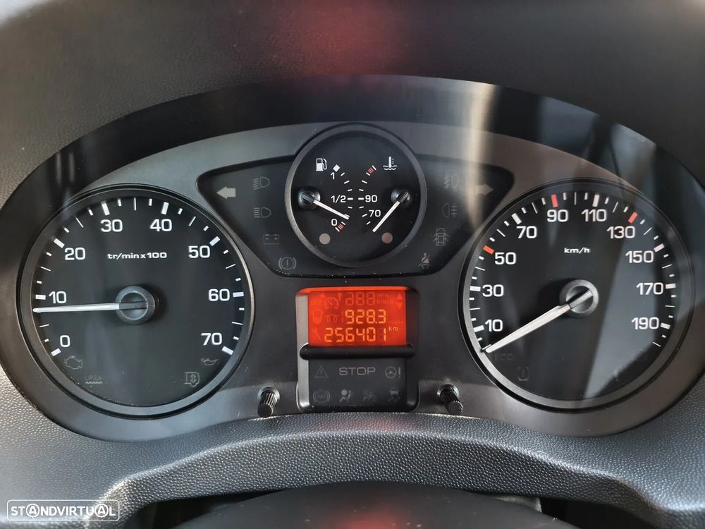 Citroën Jumpy 2.0 HDI 4X4 128CV AC - 24