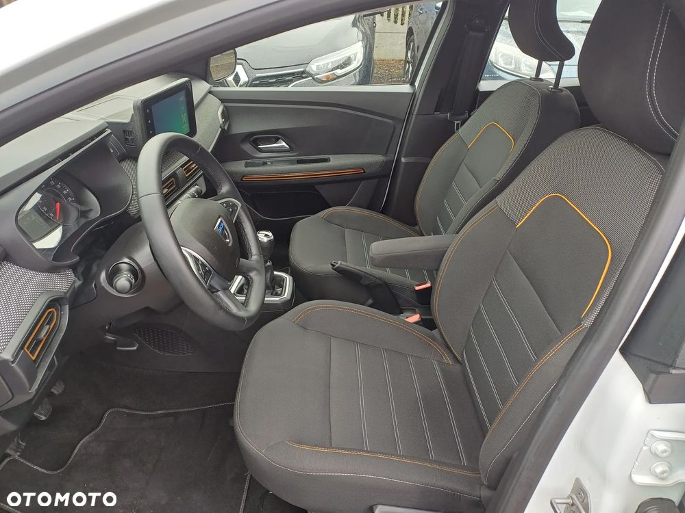 Dacia Sandero Stepway 1.0 TCe Laureate S&S - 13
