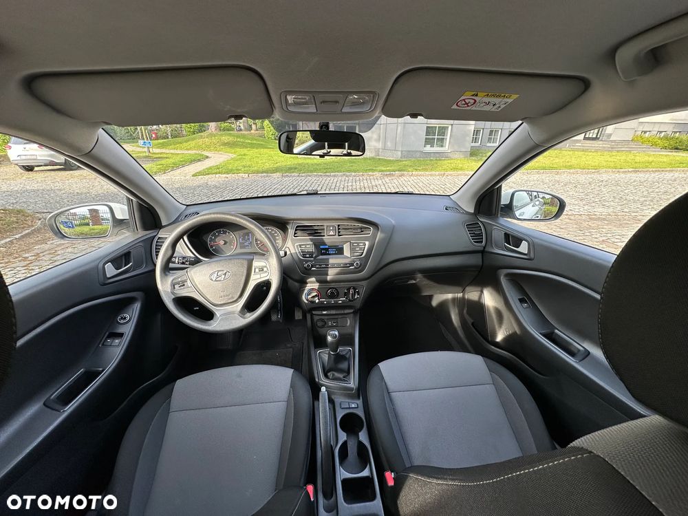 Hyundai i20 1.2 Fresh - 15