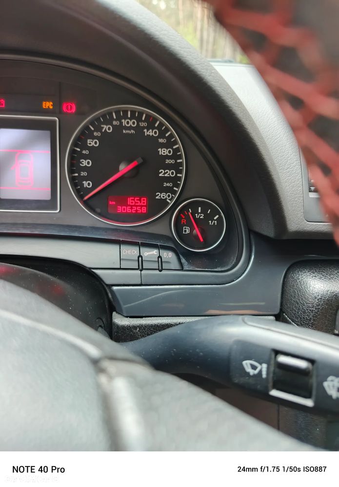 Audi A4 Limousine 1.8T - 24