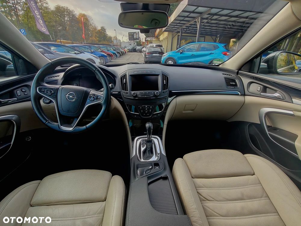 Opel Insignia - 12