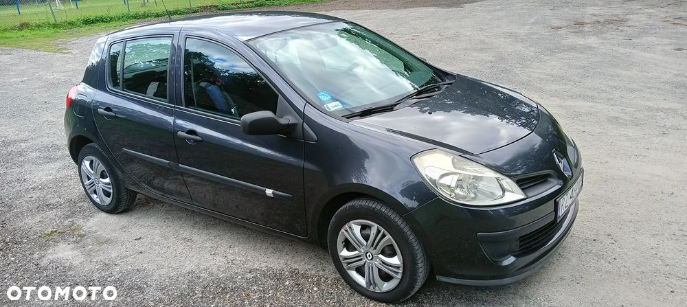 Renault Clio - 6