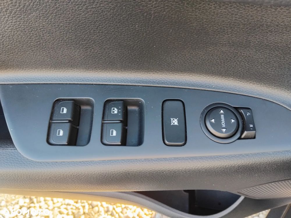 Kia Stonic 1.0 T-GDI M - 18