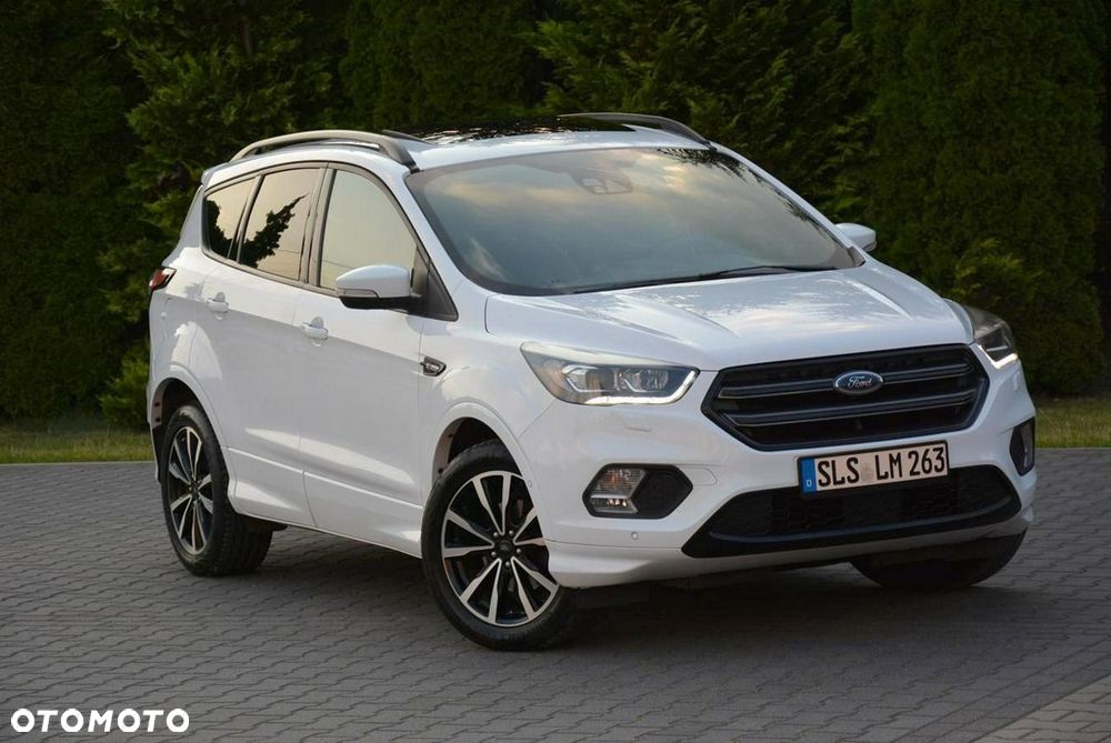 Ford Kuga 1.5 EcoBoost 2x4 ST-Line - 9