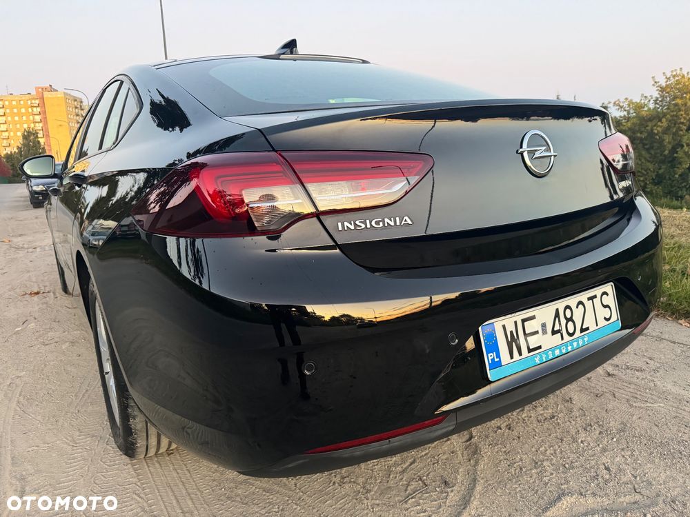 Opel Insignia 1.5 T Enjoy S&S Eco - 10