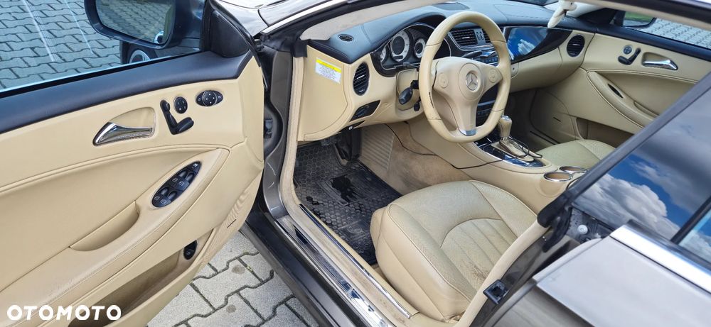 Mercedes-Benz CLS 500 7G-TRONIC - 10
