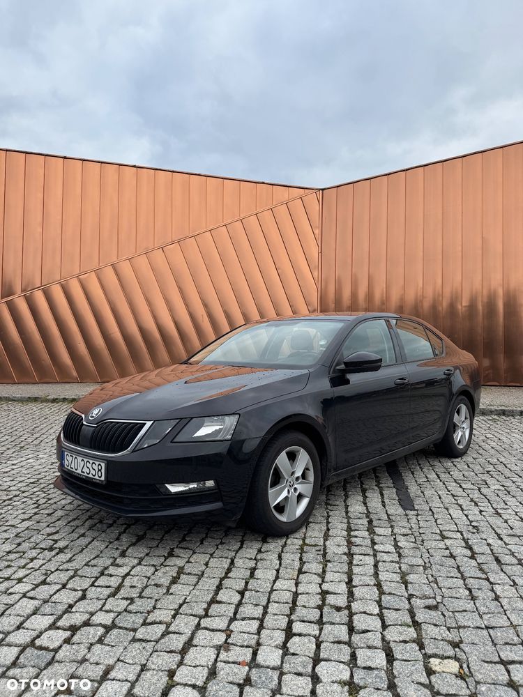 Skoda Octavia 1.5 TSI ACT Ambition - 4