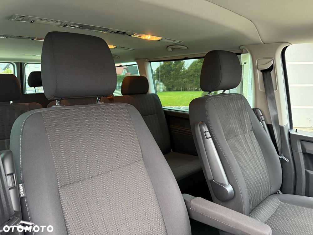 Volkswagen Caravelle 2.0 TDI L2 Highline 4Motion DSG - 20