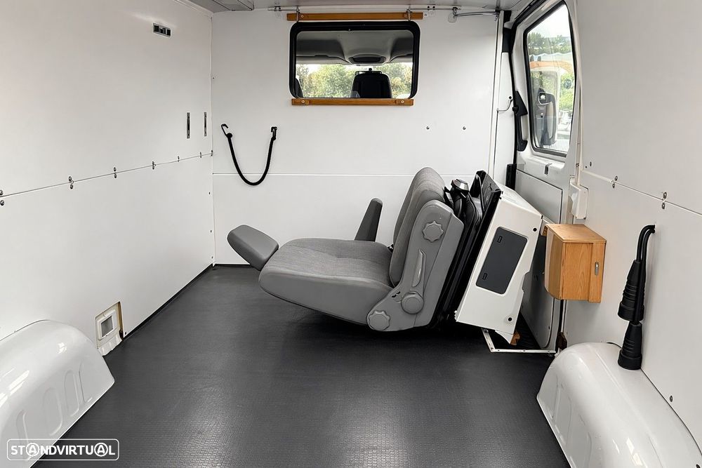 VW Crafter 50 2.5 TDi 164 CD Longa - 5