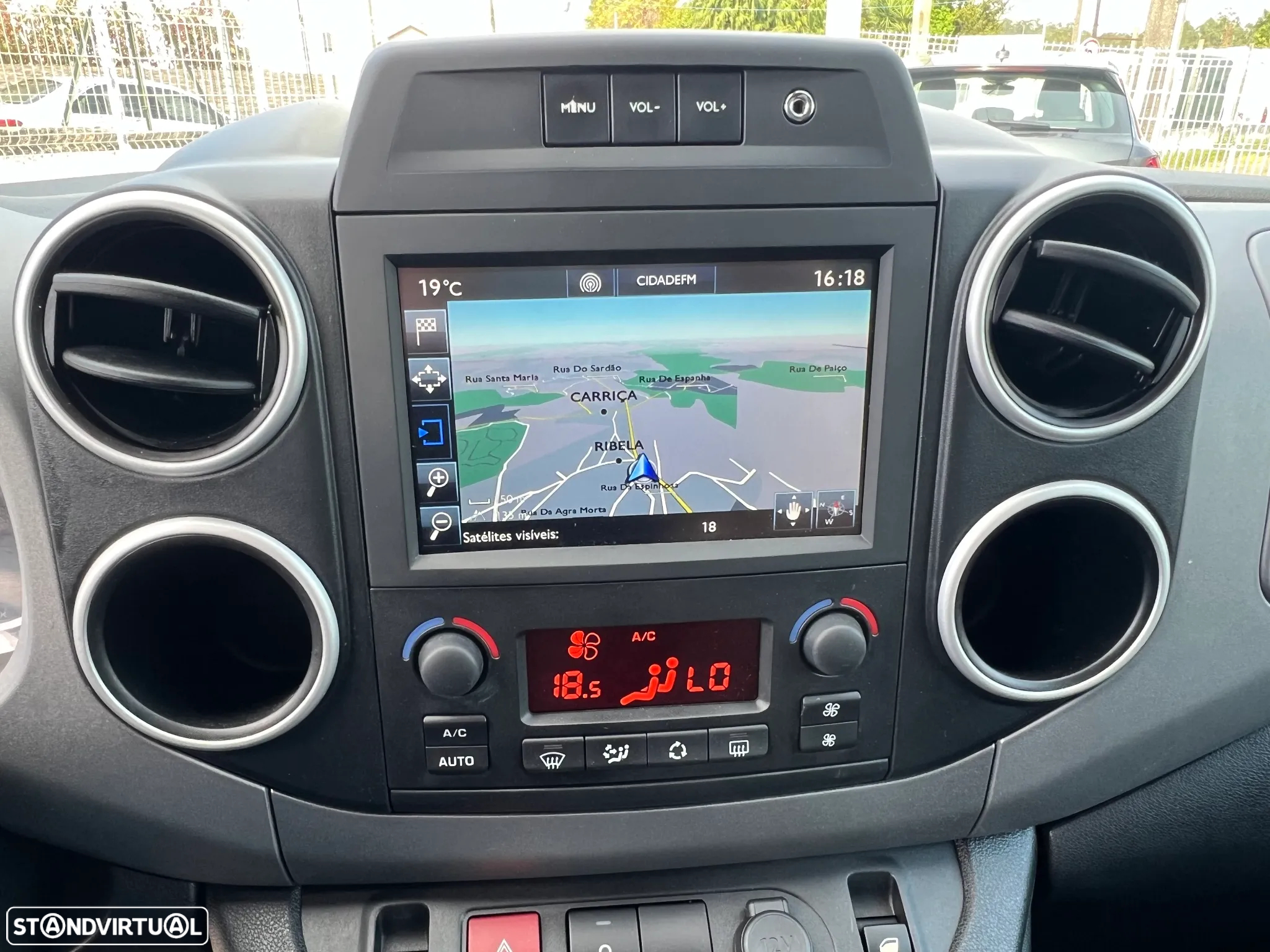 Peugeot Partner 1.6 BlueHDi Confort - 19