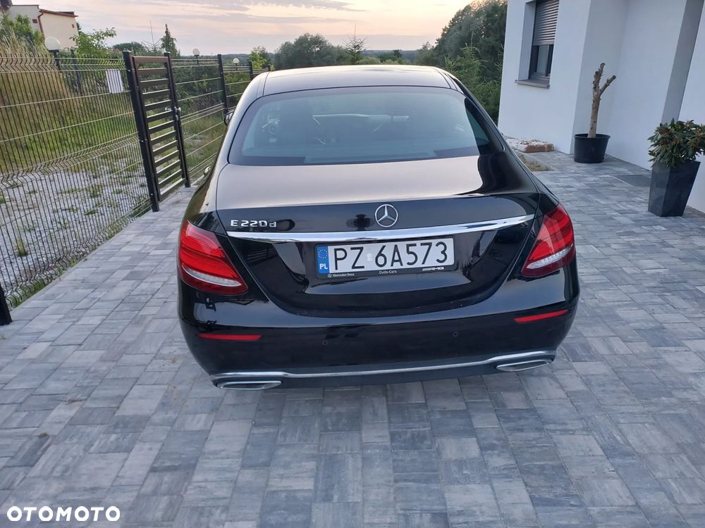 Mercedes-Benz Klasa E 220 d 9G-TRONIC - 7