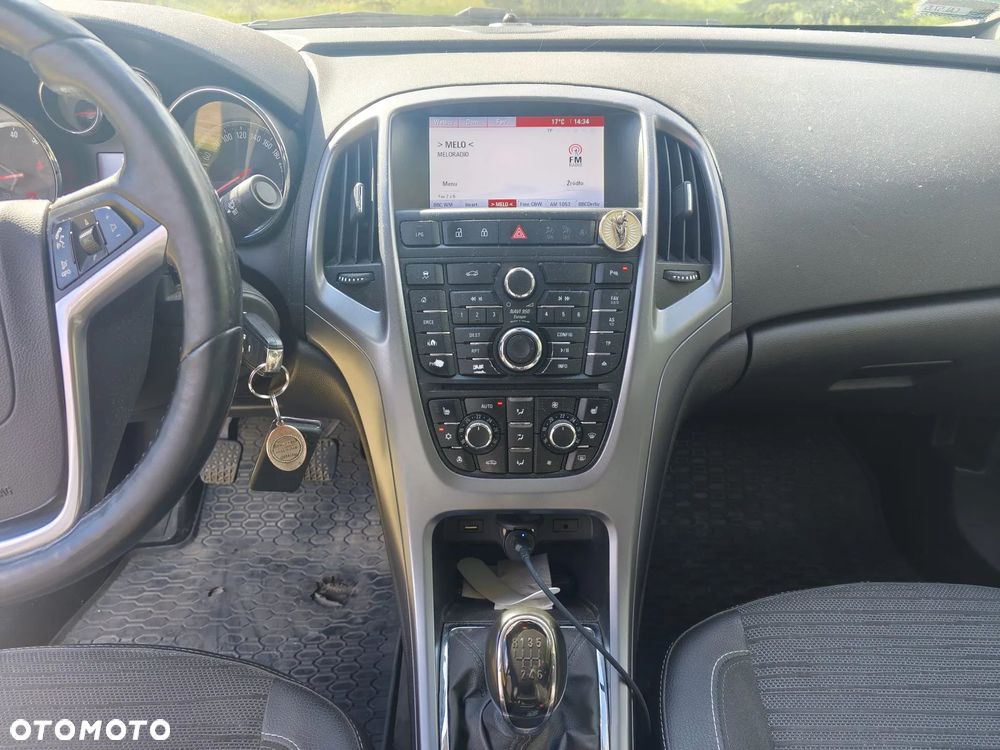 Opel Astra 1.4 T Active EU6 - 8