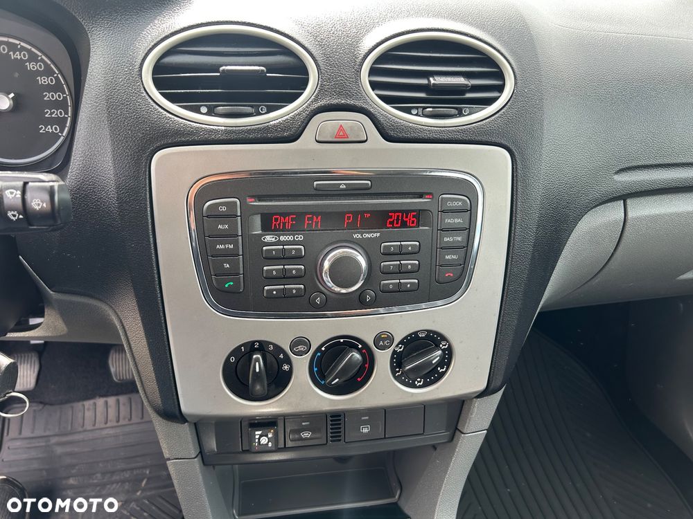 Ford Focus 1.6 Amber X EU5 - 14