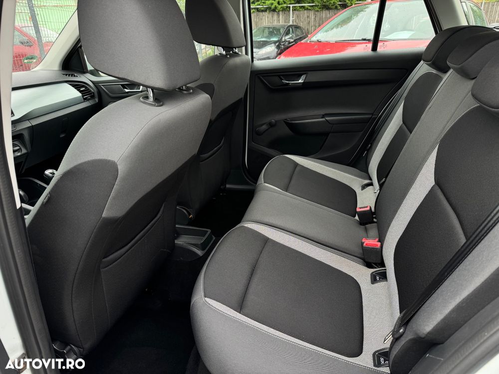 Skoda Fabia 1.0 MPI Ambition - 11