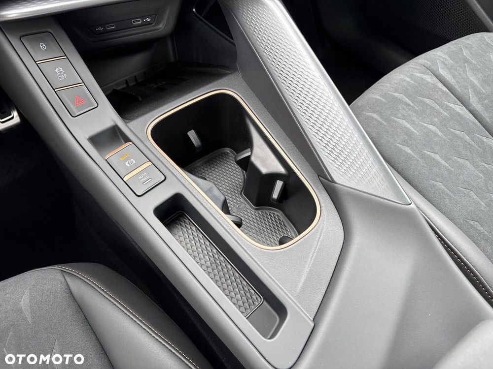 Cupra Terramar 2.0 TSI 4Drive VZ DSG - 32