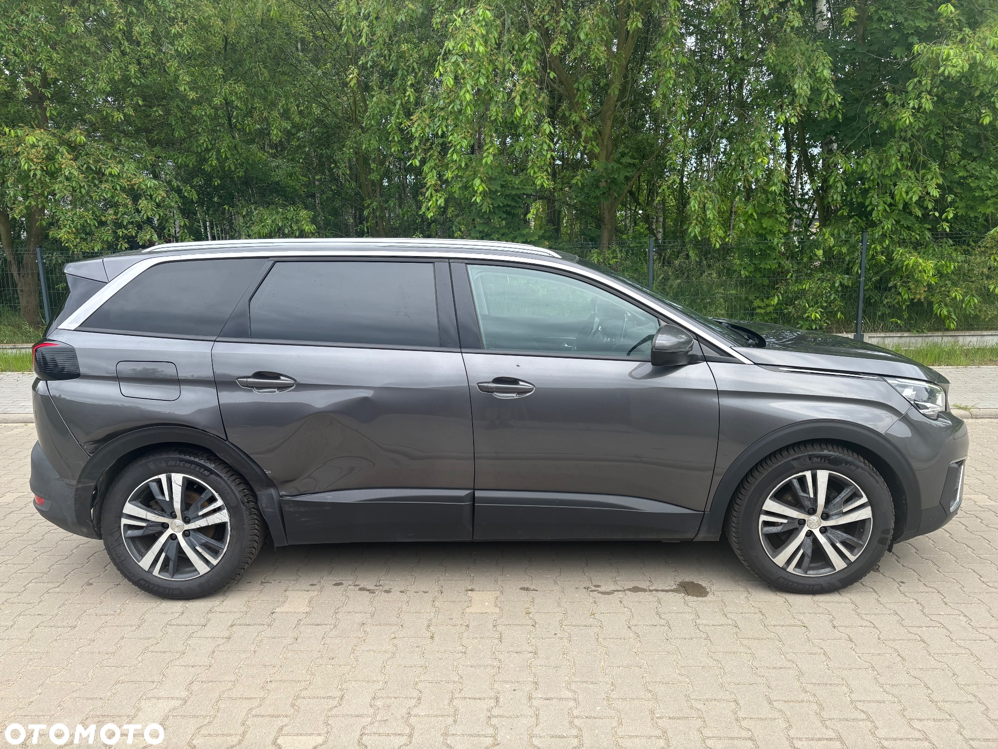 Peugeot 5008 1.2 PureTech Allure S&S - 5