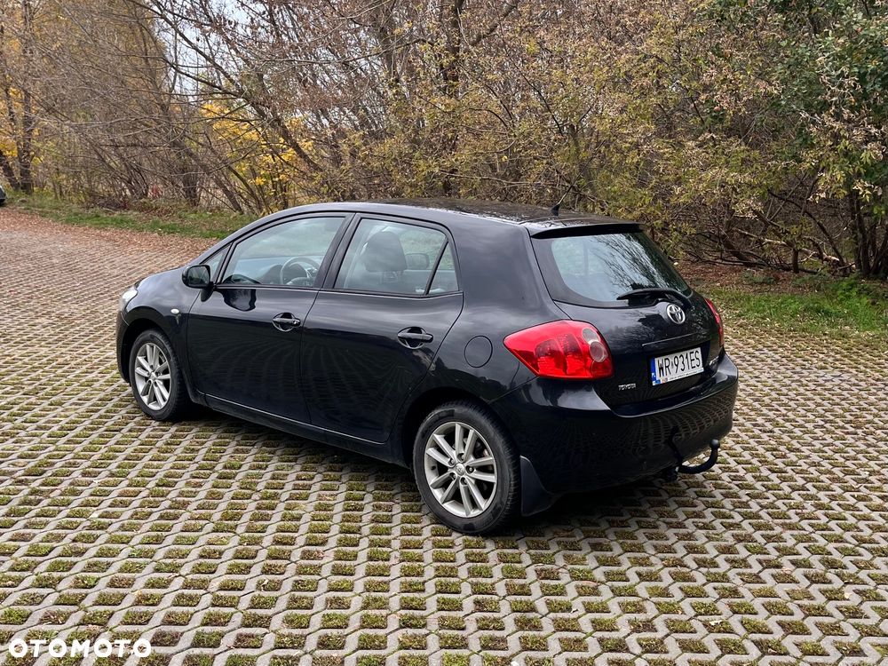 Toyota Auris - 4