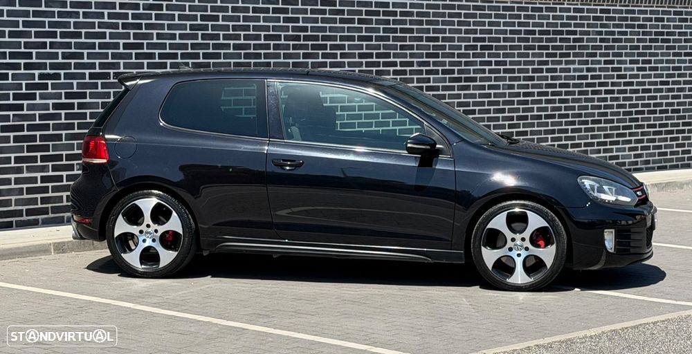 VW Golf 2.0 GTI DSG - 5