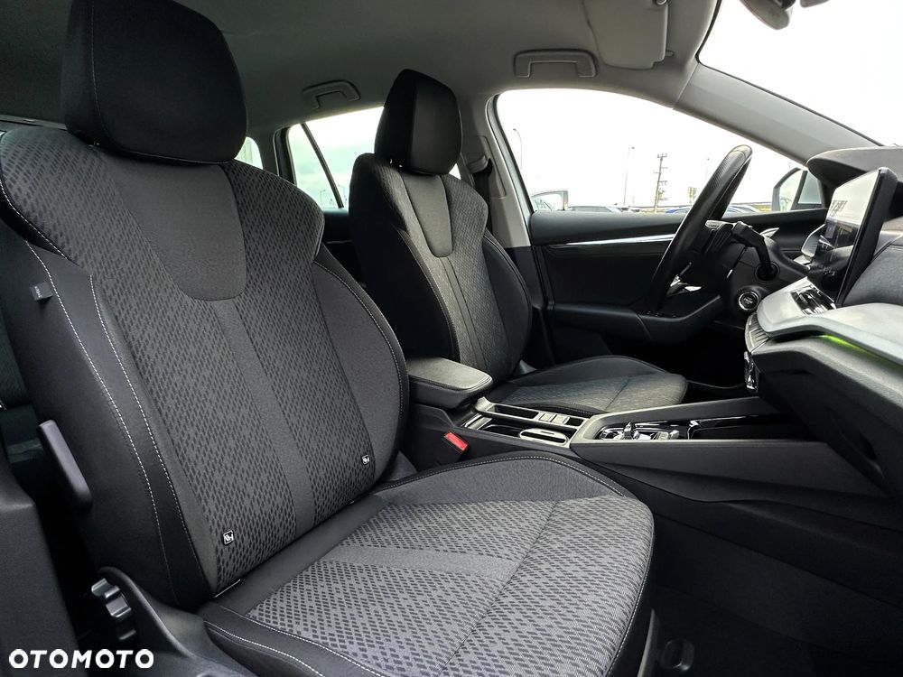 Skoda Octavia 2.0 TDI SCR Style DSG - 5