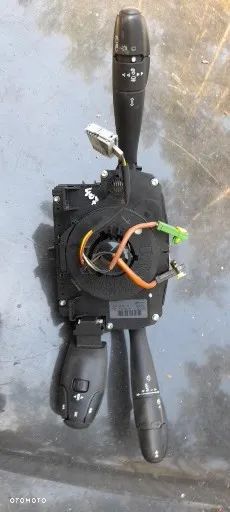 Peugeot 407  Przełącznik zespolony pająk pod kierownicę Taśma zwijak poduszki 96473051xt 203.681 281859 96611303xt 204.134 - 2