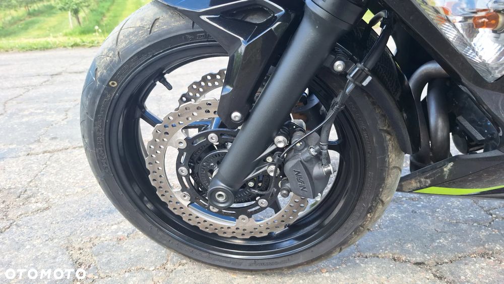 Kawasaki Ninja - 36