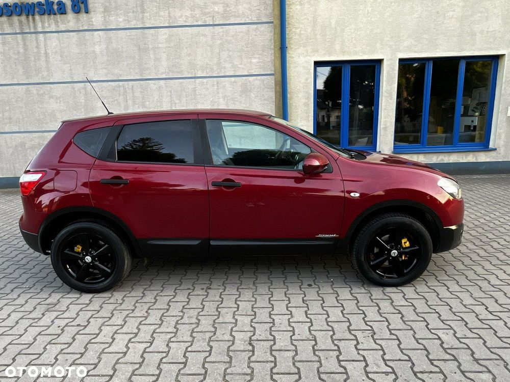 Nissan Qashqai - 11