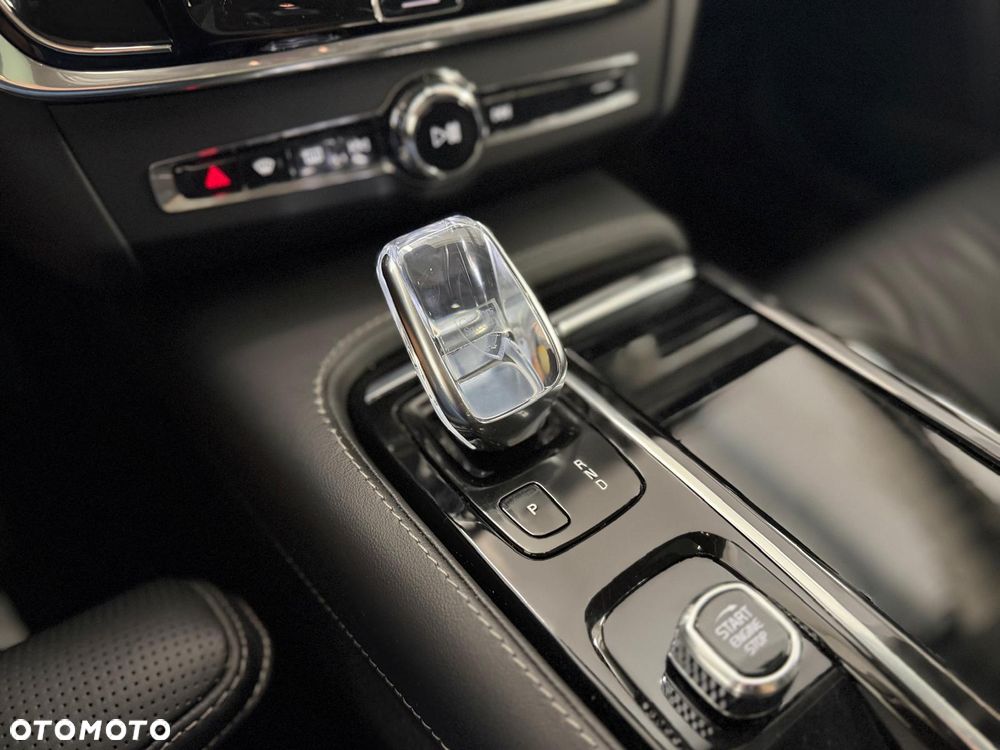 Volvo V90 T6 Recharge AWD Geartronic Inscription - 23