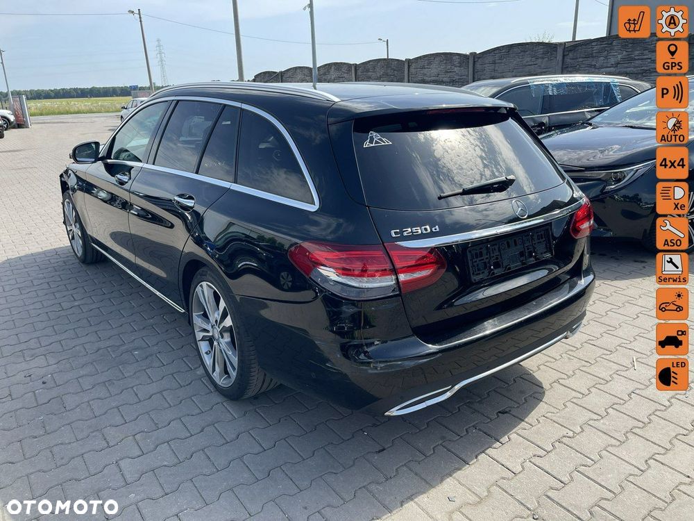 Mercedes-Benz Klasa C 250 (BlueTEC) d 4Matic T 7G-TRONIC Avantgarde - 1
