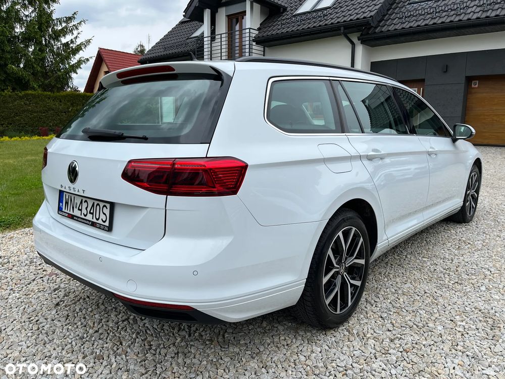 Volkswagen Passat Variant 2.0 TDI EVO Business - 3