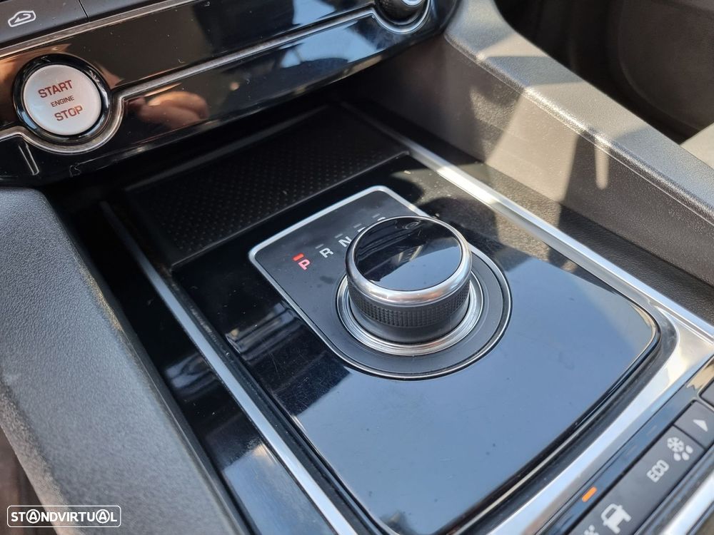 Jaguar F-Pace 2.0 i4D Pure Aut. - 13