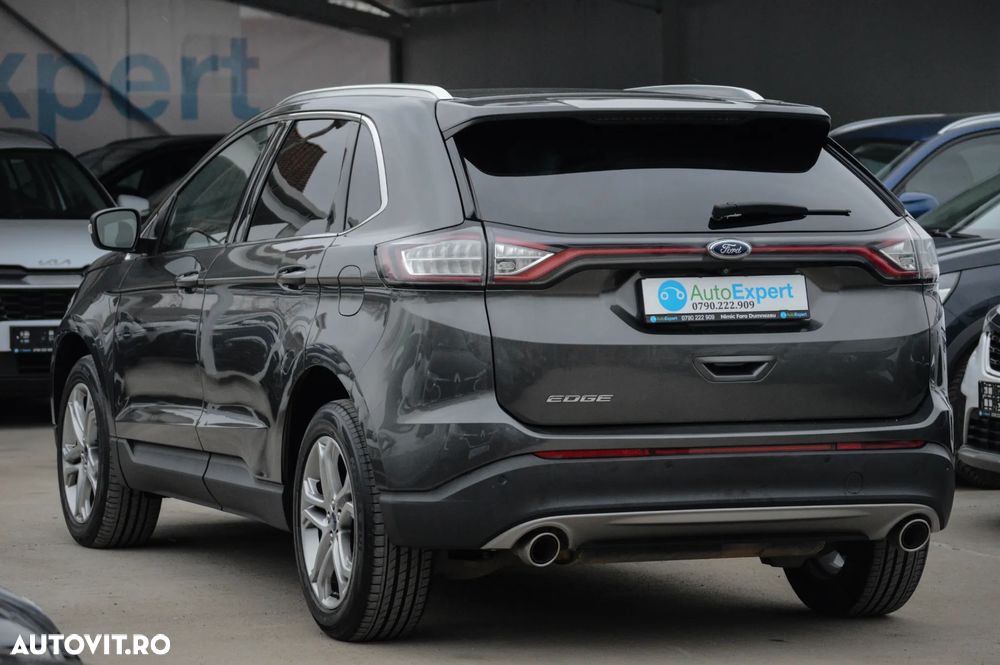 Ford Edge 2.0 TDCi Bi-Turbo 4x4 Titanium - 18