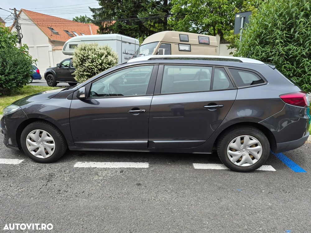 Renault Megane ENERGY dCi 110 Start & Stop LIMITED - 12