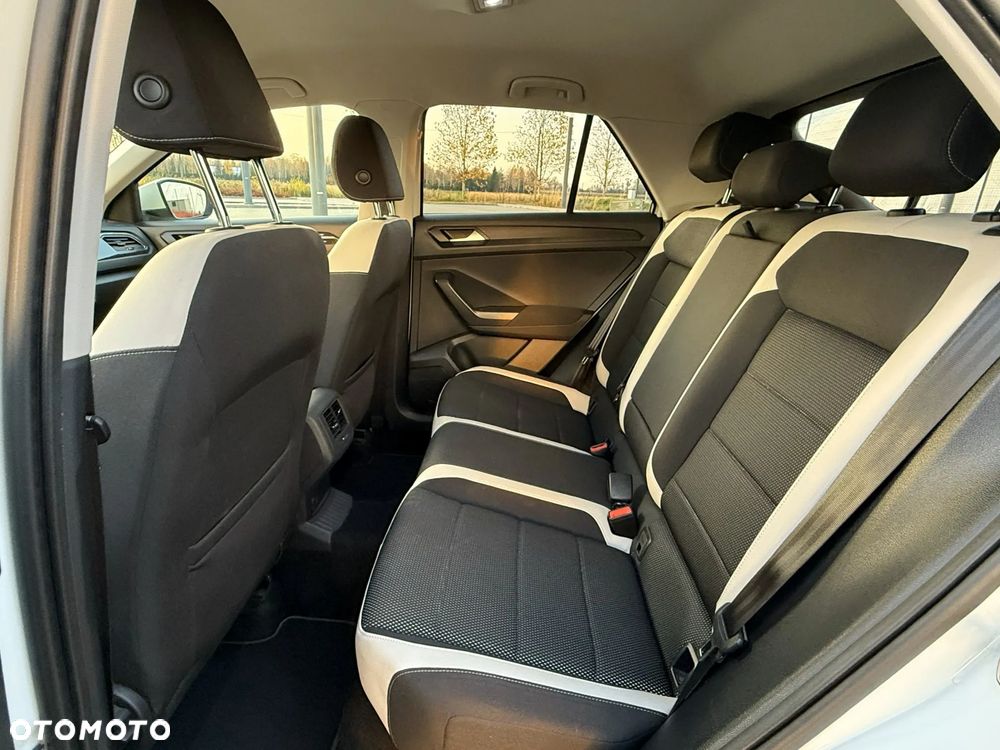 Volkswagen T-Roc 1.5 TSI ACT Premium - 13
