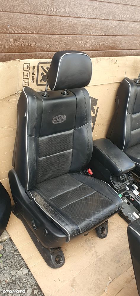 Fotele kanapa boczki podłokietnik komplet półskóra elektryczne Overland Jeep Grand Cherokee 4 WK2 - 10