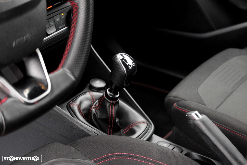 Ford Fiesta 1.0 EcoBoost ST-Line - 16