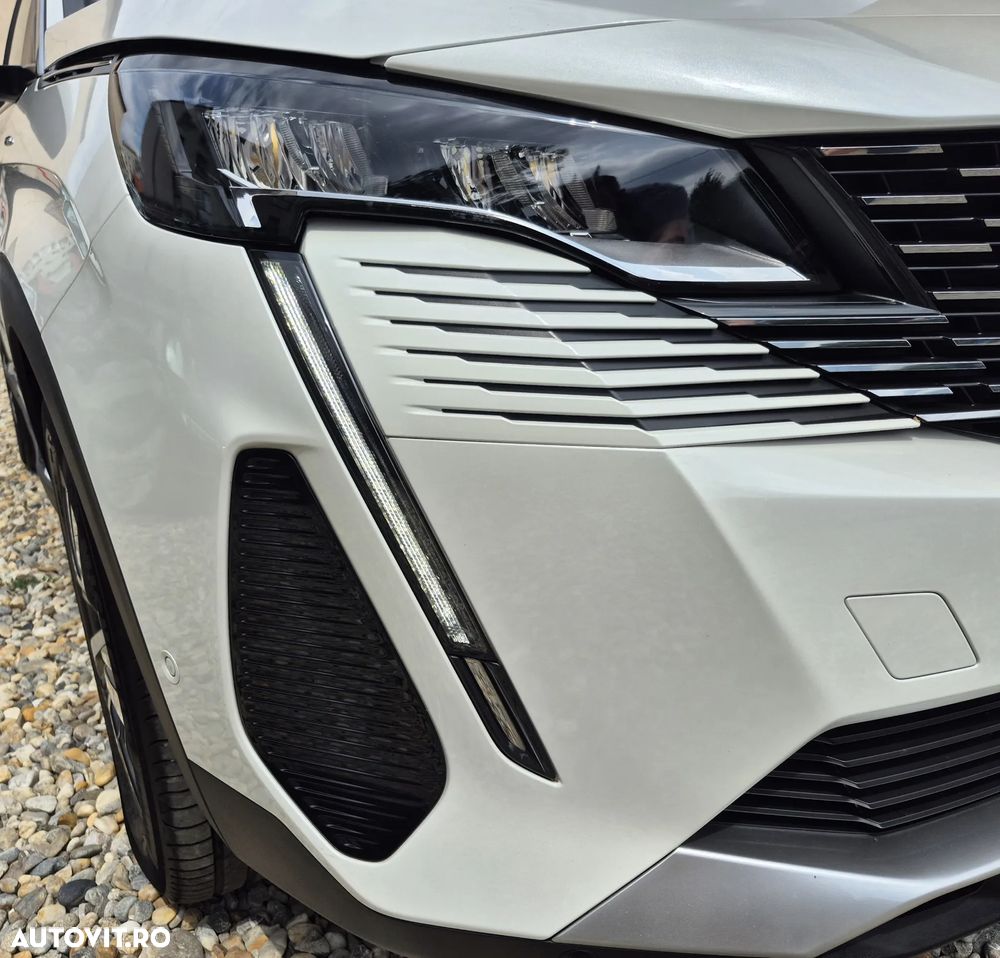 Peugeot 3008 PHEV 180 EAT8 Allure Pack - 34