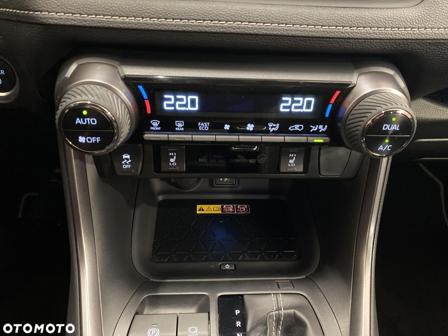Toyota RAV4 - 18
