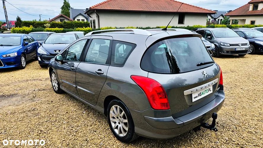 Peugeot 308 1.6 Premium Plus - 20